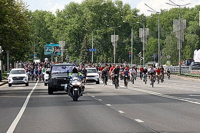 \"Viva Ровар\". Минчане и гости столицы погрузились в атмосферу велокарнавала