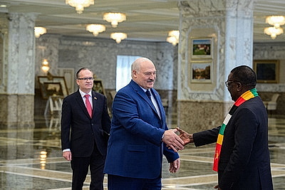 Лукашенко заявил об ощутимых практических результатах в сотрудничестве с Зимбабве