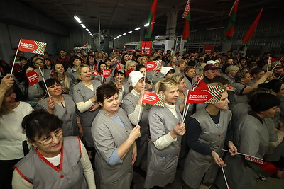 \"Разам працуем, разам спяваем!\": проект \"Марафона единства\" проходит в Гродно