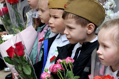 \"Живите всегда под мирным небом\". Ветеран из Могилева дала наказ молодежи беречь свою землю