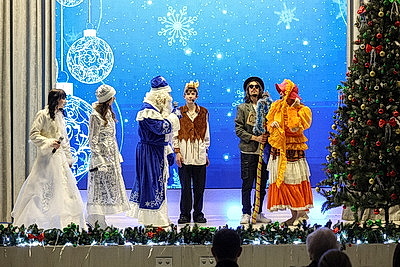 Турчин поздравил воспитанников Ивенецкого социального пансионата