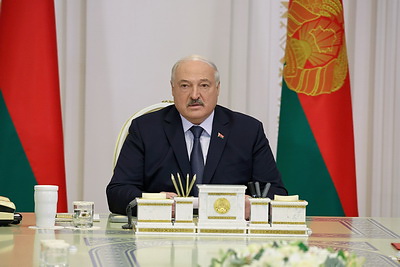 Лукашенко встретился с председателями облисполкомов и Минского горисполкома