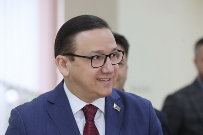 Здоровье, семья, труд на земле. О чем Перцов говорил со студентами гродненского аграрного вуза