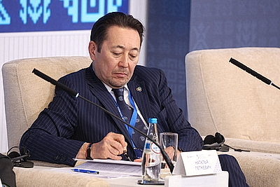 ЕЭФ: мероприятия деловой программы проходят на полях форума