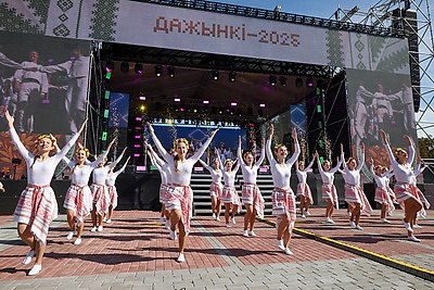 Подворья, выставки, концерты. Волковыск принимает областные \"Дажынкi\"