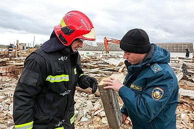 Поврежденные кровли, разрушенный телятник: в Могилевской области ликвидируют последствия сильного ветра