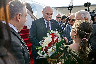 Лукашенко прибыл с официальным визитом в Алжир
