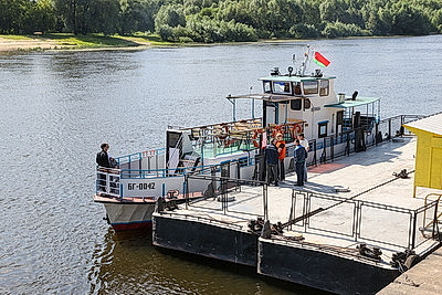 В Гомеле с причала \"Киевский спуск\" организован водный транспорт на Центральный пляж
