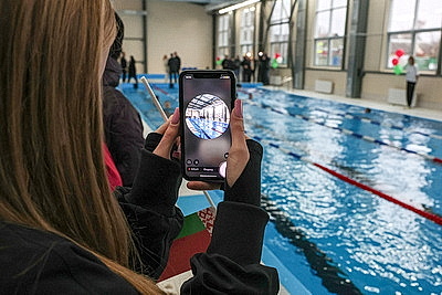 \"Такой долгожданный подарок для нас\". В Славгороде открыли новый бассейн