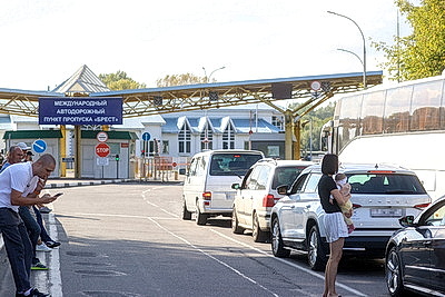 Ситуация у пункта пропуска \"Брест\" на границе с Польшей