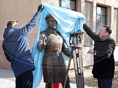 В Витебске открыли скульптуру \"Землеустроитель\"
