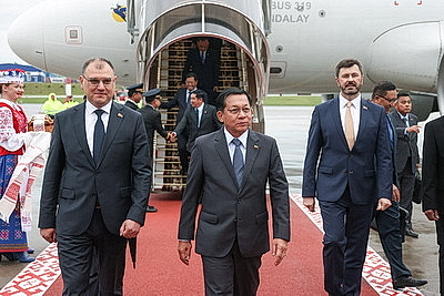 Премьер-министр Мьянмы прибыл с рабочим визитом в Беларусь