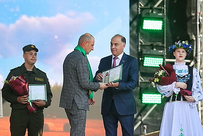 Подворья, выставки, концерты. Волковыск принимает областные \"Дажынкi\"