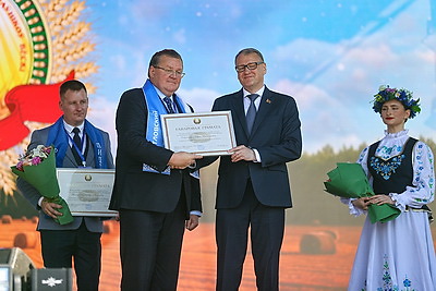 Подворья, выставки, концерты. Волковыск принимает областные \"Дажынкi\"