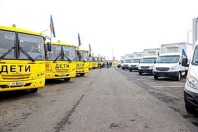 Партию школьных автобусов и авторефрижераторов закупили в Брестской области к началу учебного года