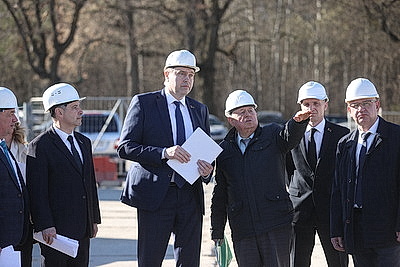 Караник о новой больнице в Гродно: графики стройки и оснащения будут синхронизированы
