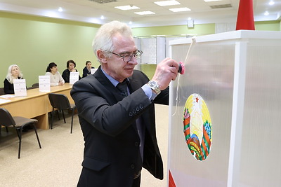Началось досрочное голосование на выборах Президента Беларуси