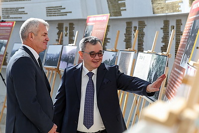 Монгольская фотовыставка \"Победа над Японией\" открылась в Музее истории ВОВ