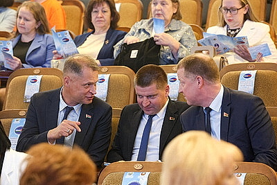 Концертную программу для участников белорусско-узбекского форума представили в Витебске