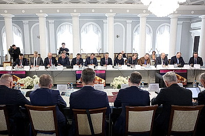 Головченко: правительство и Нацбанк в условиях внешнего давления обеспечили устойчивое развитие экономики