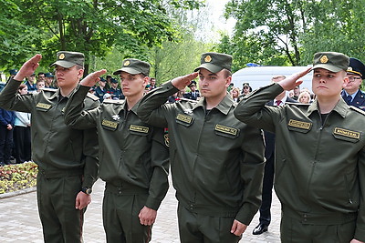 Останки расстрелянных в годы ВОВ 195 мирных жителей перезахоронили в Полоцке