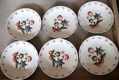 Добрушский фарфоровый завод изготовил тематическую продукцию к Новому году