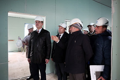 Выездное заседание прошло на объекте строительства инфекционной больницы