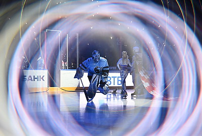 Хоккеисты \"Динамо\" разгромили московских одноклубников