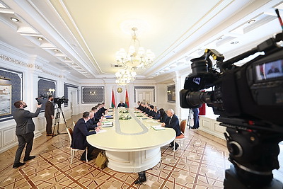 Лукашенко требует от спорта отдачи от вложенных государством средств