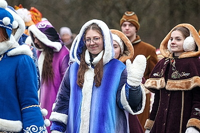 Возвращение Снегурочки большим праздником отметили в Беловежской пуще