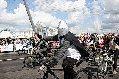 \"Viva Ровар\". Минчане и гости столицы погрузились в атмосферу велокарнавала