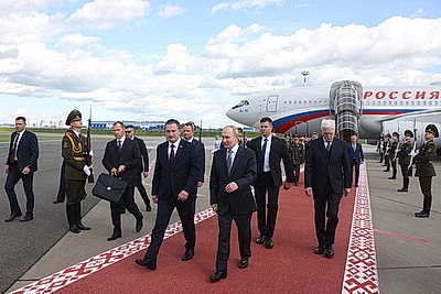 Путин прибыл с рабочим визитом в Беларусь