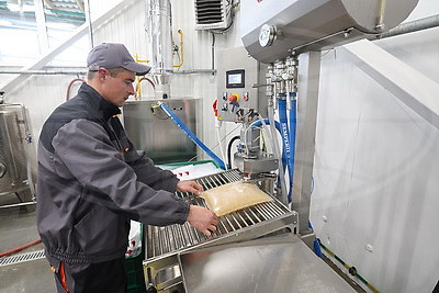 Предприятие по производству соков прямого отжима открылось в Шарковщине