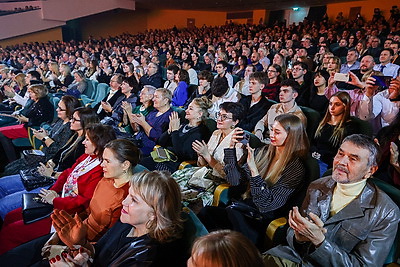 XXXI Минский международный кинофестиваль \"Лістапад\" стартовал во Дворце Республики