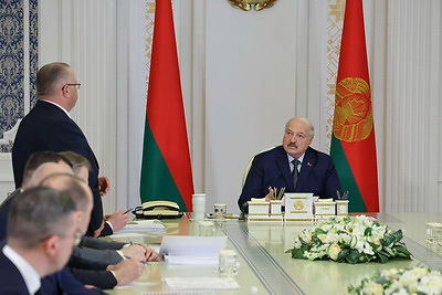 Лукашенко представили доработанный проект указа о контрольно-надзорной деятельности