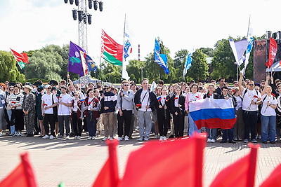 Около 200 молодых людей из Беларуси и России собрал в Бресте патриотический форум \"Цитадель памяти\"