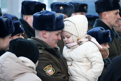 Хренин: в 2025 году будет построено и сдано более 700 арендных квартир для военнослужащих