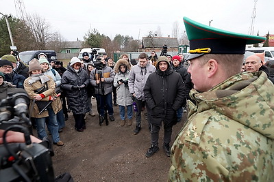 Госпогранкомитет по поручению Президента организовал работу зарубежных журналистов у границы