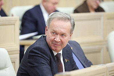 Заседание четвертой сессии Совета Республики проходит в Минске