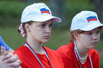 Думая о будущем, нельзя забывать прошлое. Участники международного форума посетили \"Партизанский берег\"