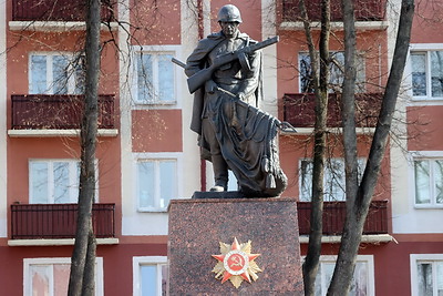 Гомельские школьники несут вахту памяти