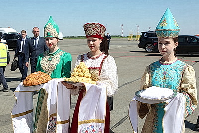 Правительственная делегация во главе с Турчиным прибыла в Татарстан