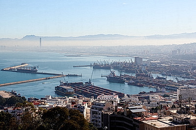 Бескрайние пески Сахары и буйство зелени. Контрастный и разнообразный Алжир