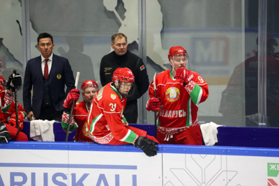 Команда Президента победно стартовала в новом сезоне РХЛ