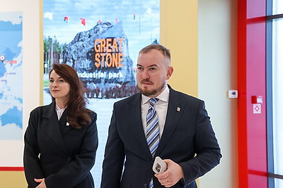 Журналисты ознакомились с производством резидентов \"Великого камня\"