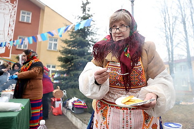 \"Разам спяваць и вясну-красну гукаць\". В Гродненском районе прошел праздник \"Гуканне вясны\"
