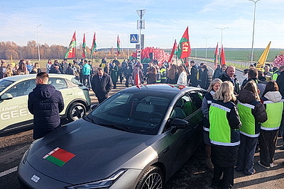 В молодежном микрорайоне Гродно открыли дорогу после реконструкции