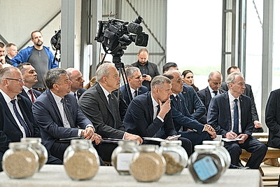 Лукашенко провел выездной семинар-совещание по сельскому хозяйству в Минском районе