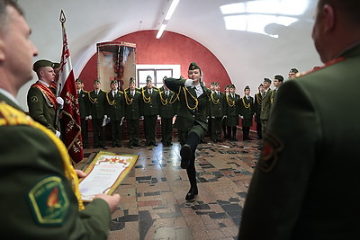 В Брестской крепости в преддверии 23 февраля возложили цветы и почтили память защитников Отечества