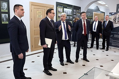 Первый в Беларуси факультет-музей. Открылось модернизированное здание исторического факультета БГУ